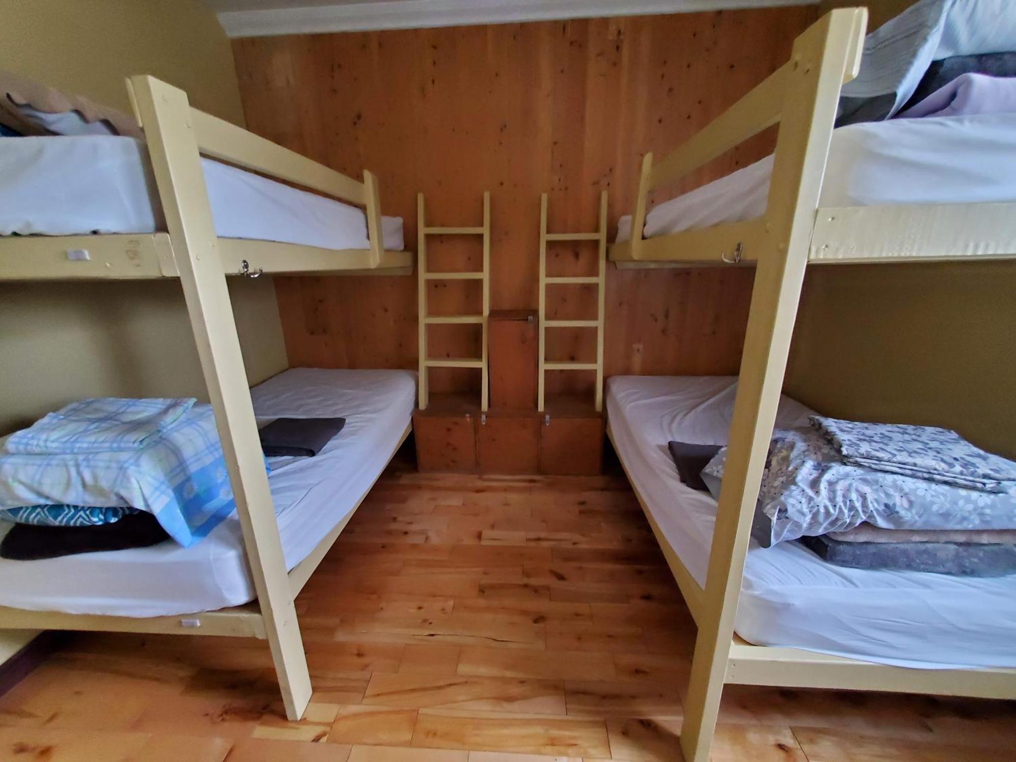 Auberge Jeunesse A Loulou Lévis الغرفة الصورة